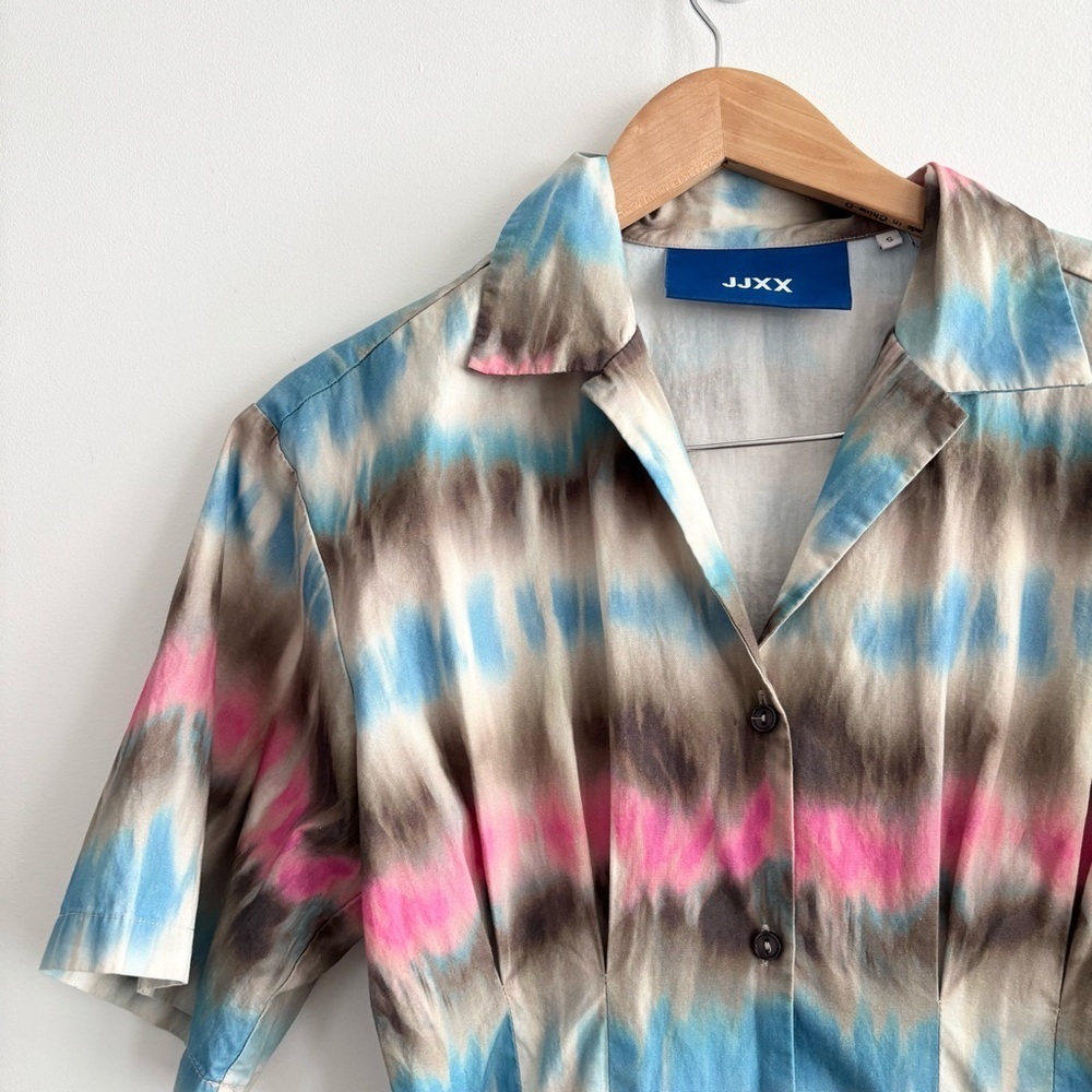JJXX Tie-Dye Striped Short-Sleeve Midi Shirt Dress - Picture 3 of 12